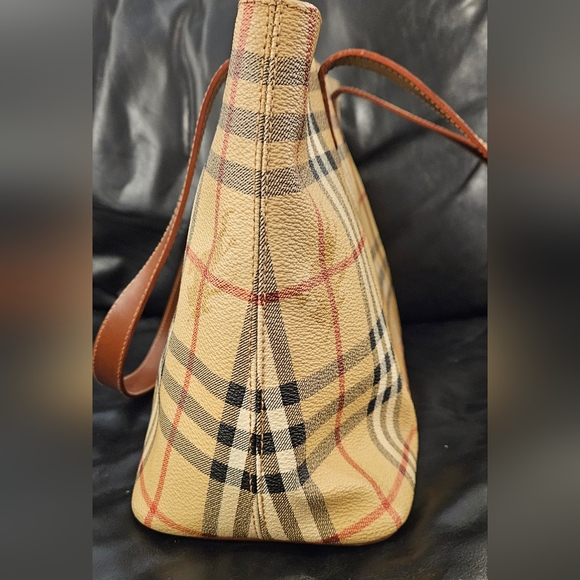 *MINT CONDITION* Vintage Burberry Haymarket Tote w/ free key fob & bag - Picture 3 of 16